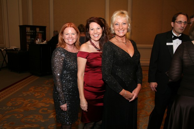 Donna Mellinger, Diane Barone, Lyndee Downs